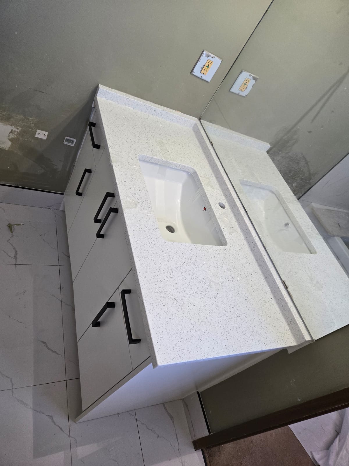 WhatsApp-Image-2025-04-25-at-11.04.23_98069daf