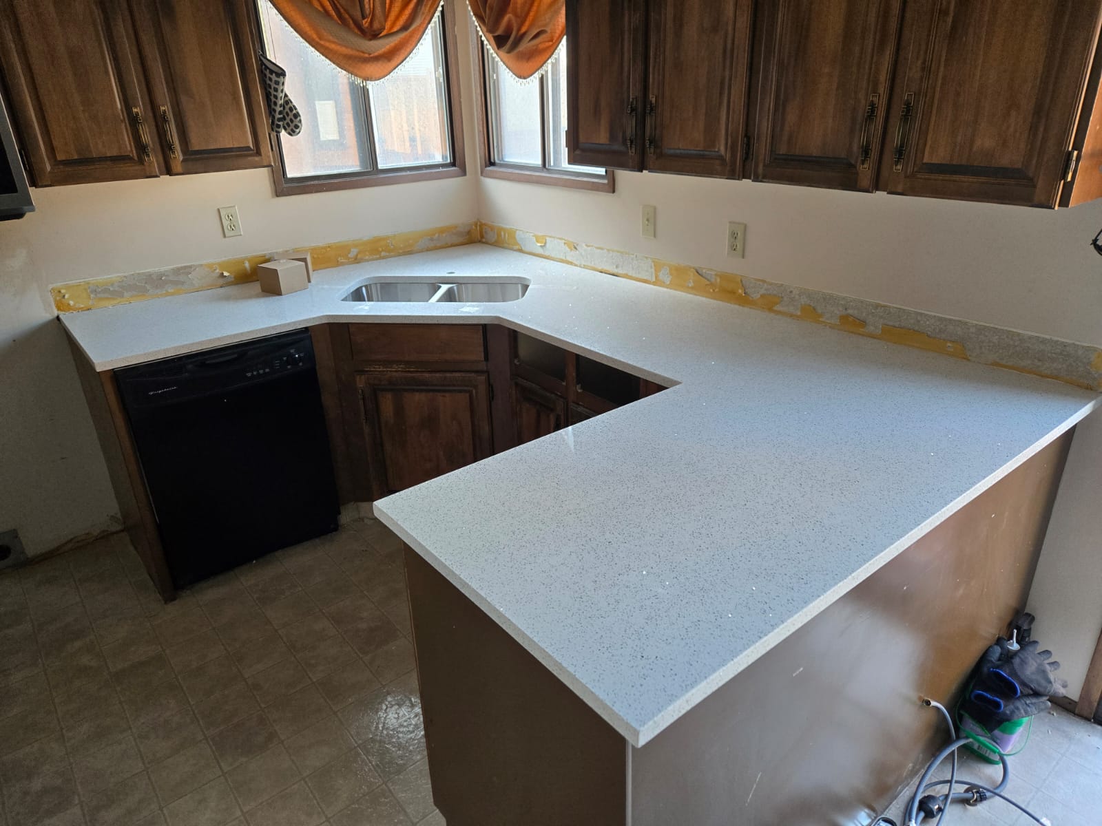 WhatsApp-Image-2025-04-25-at-11.04.23_be50bd08-1